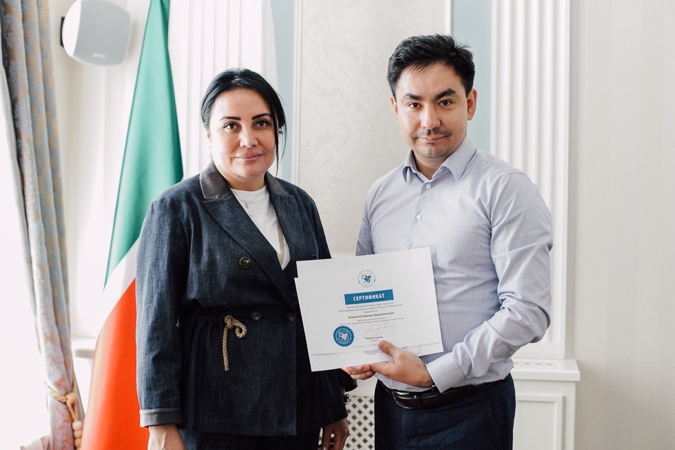 Read more about the article КФУ создаст профильные классы в Академическом лицее при Ташкентском государственном педагогическом университете