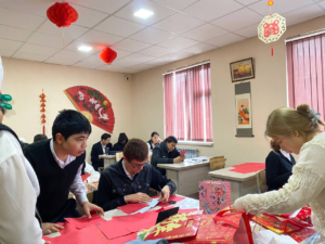 Read more about the article Xitoy oy taqvimi bo’yicha Yangi Yil «春节chunjie»  nishonlash bo’yicha mashg’ulot tashkil etildi. 