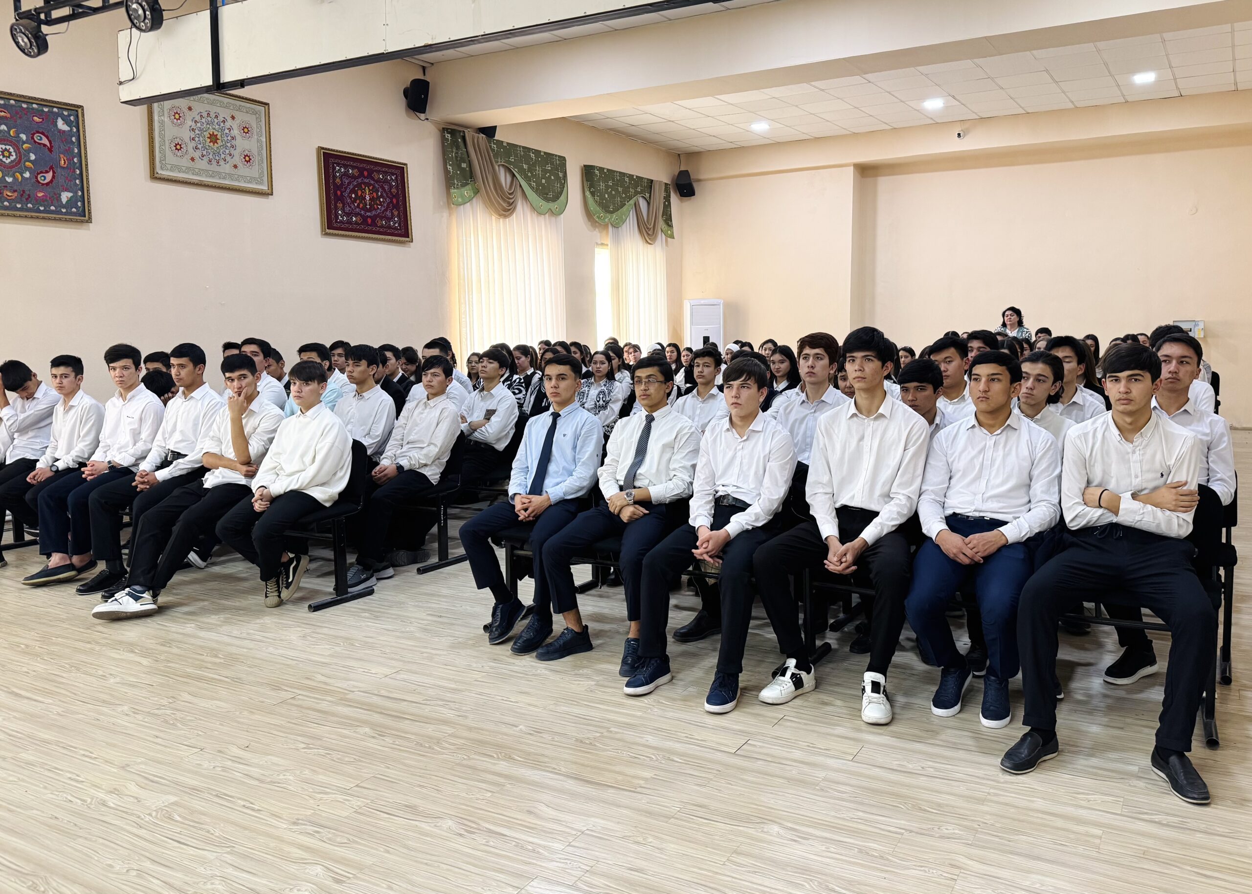 Read more about the article &laquo;JINOYATCHILIK, GIYOHVANDLIK MODDALARI HAMDA EKSTREMISTIK G’OYALARIGA QARSHI KURASHISH&raquo; TADBIRI JARAYONIDAN